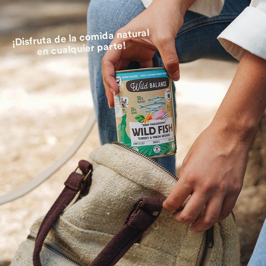 Puszka z rybą i indykiem BARF dla psów Wild Balance 400 g