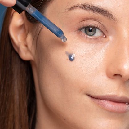 Mini rozmiar - Blue Radiance Enzymatic Serum (15 ml)