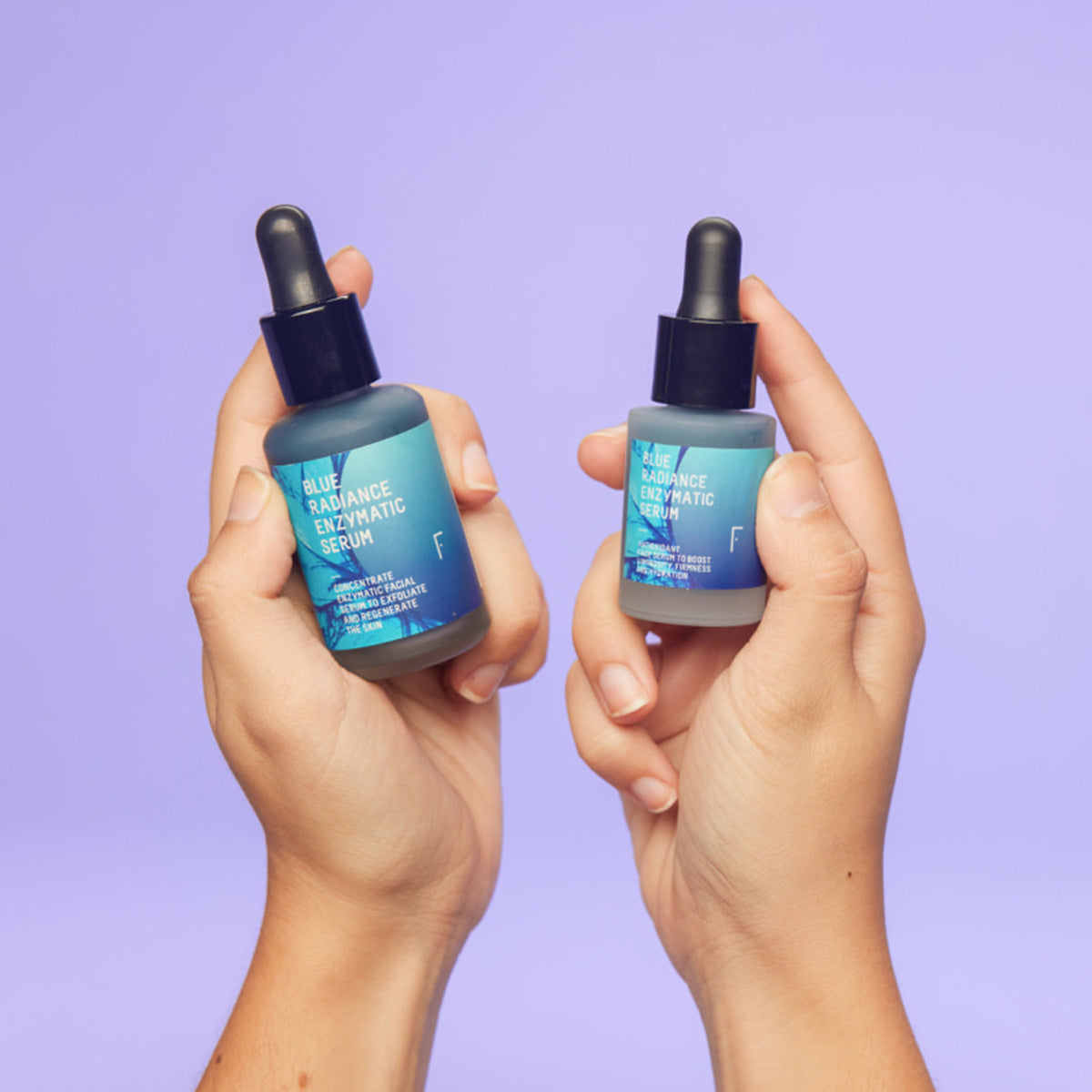 Mini rozmiar - Blue Radiance Enzymatic Serum (15 ml)