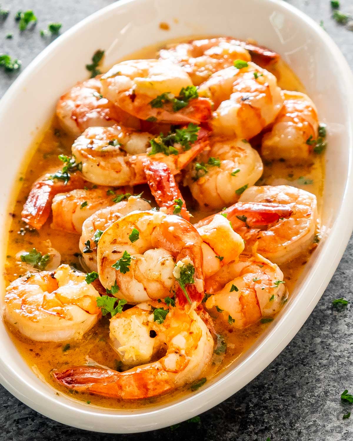 Sauce à l'ail et au piment Lee Kum Kee 165 ml