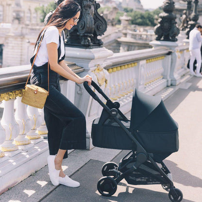 Metro Ergobaby nyfödd-kit svart (renoverat)