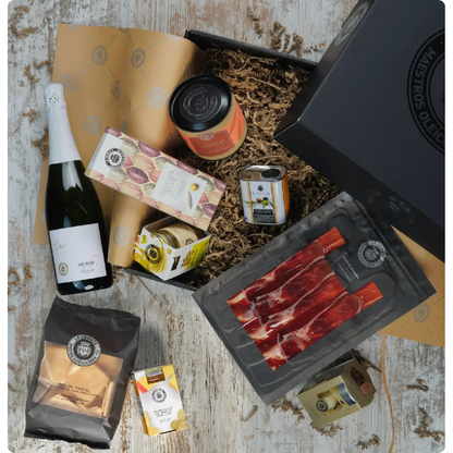 Cesto regalo XL speciale Brunch La Chinata con 9 prodotti.