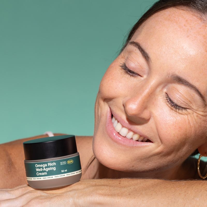 Omega Rich Freshly Facial Cream 50 ml