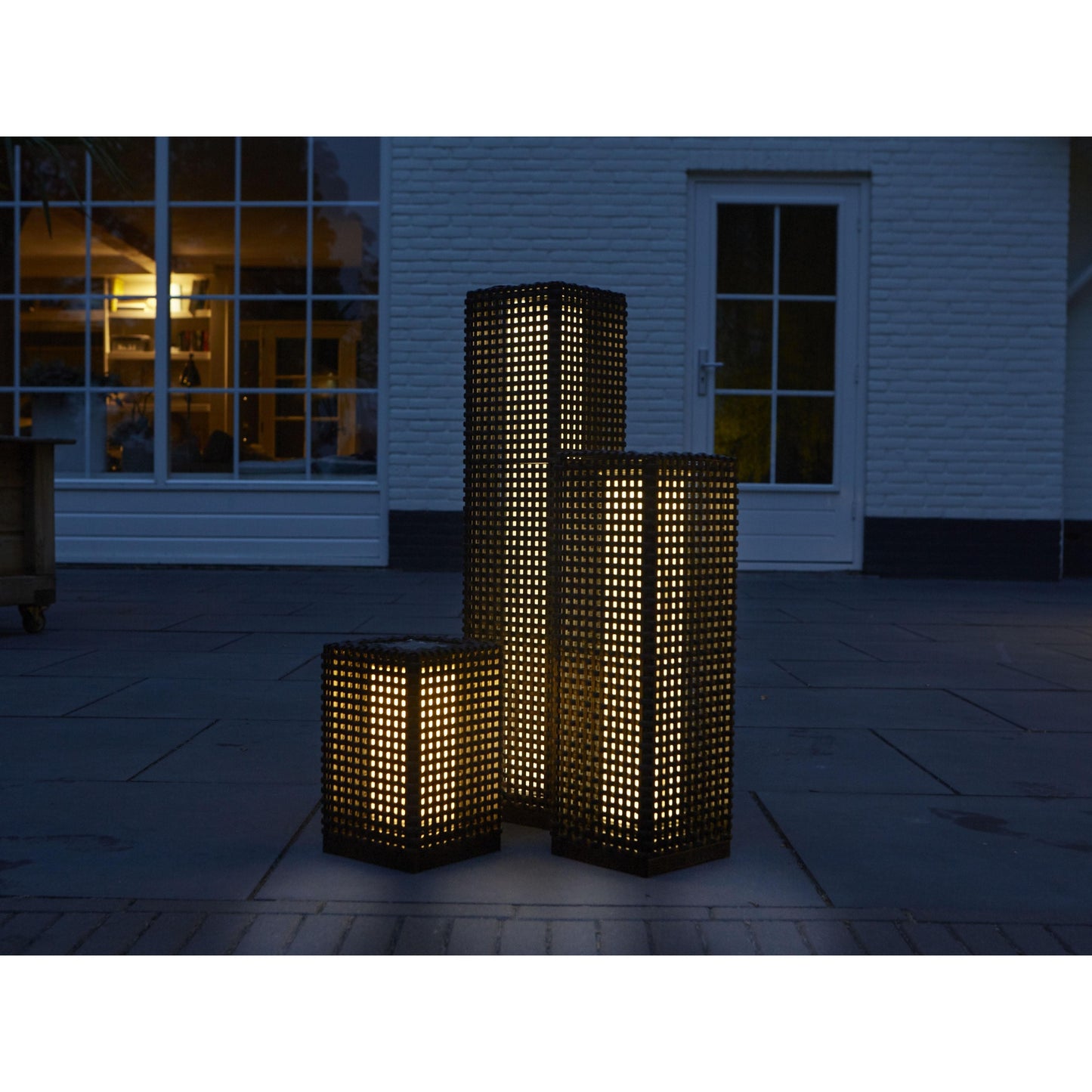 Dekoracyjna lampa solarna Martinique Luxform